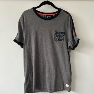 Superdry Sport Osaka 08 Graphic Tee – Gray – Size XXL